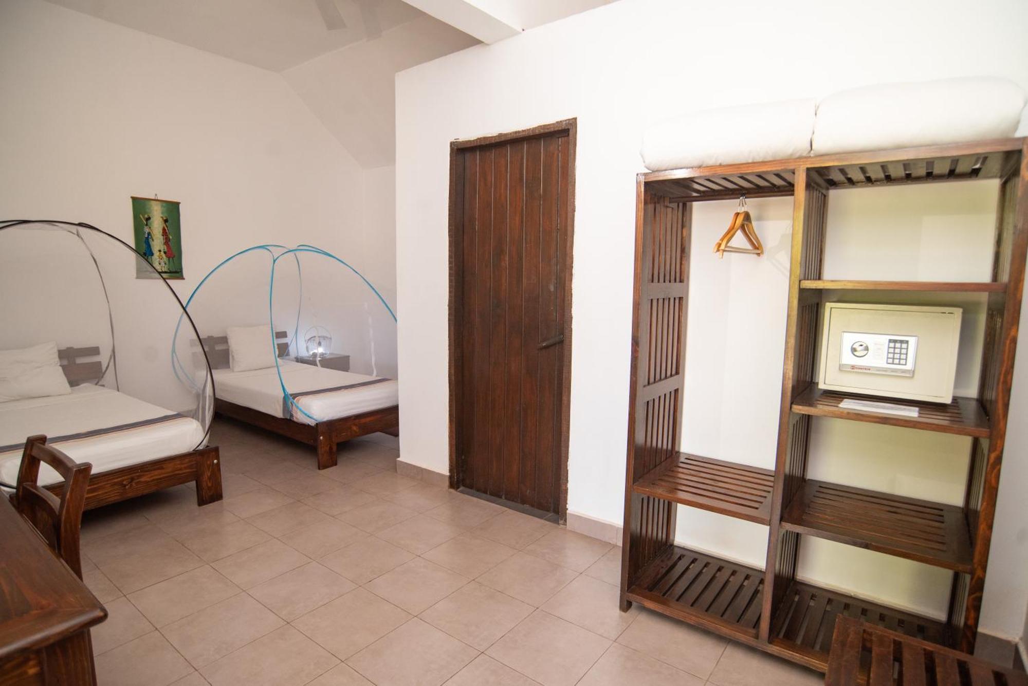 Hotel H1 Isalo Ranohira Zimmer foto